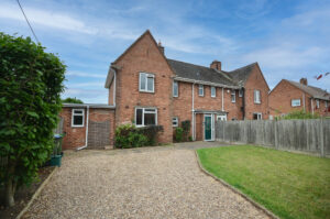 * LET  AGREED *Salford Priors, WR11