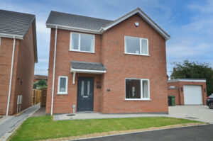 *LET AGREED*Battenhall, WR5