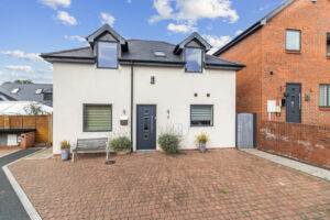 *SOLD STC* Cavalier Crescent, Worcester