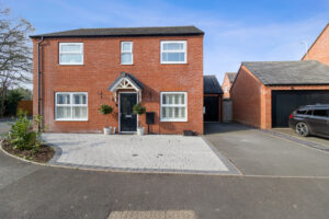 Willow Field Drive, Lower Broadheath