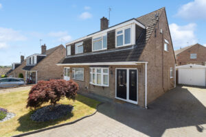 *SOLD STC* 13 Bramley Avenue, Worcester, WR2 6DG